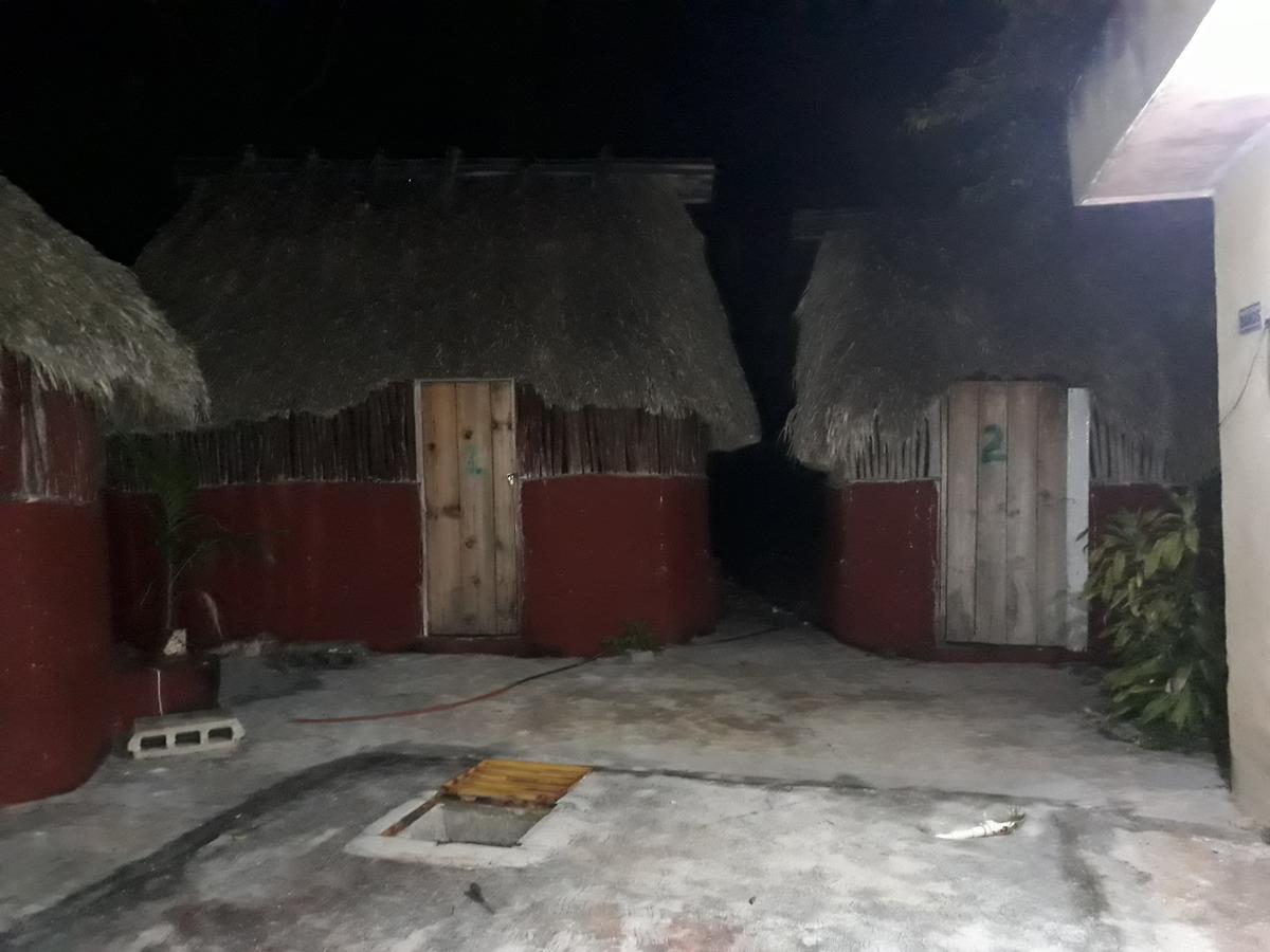 לינה וארוחת בוקר Santa Elena El Chac Mool מראה חיצוני תמונה