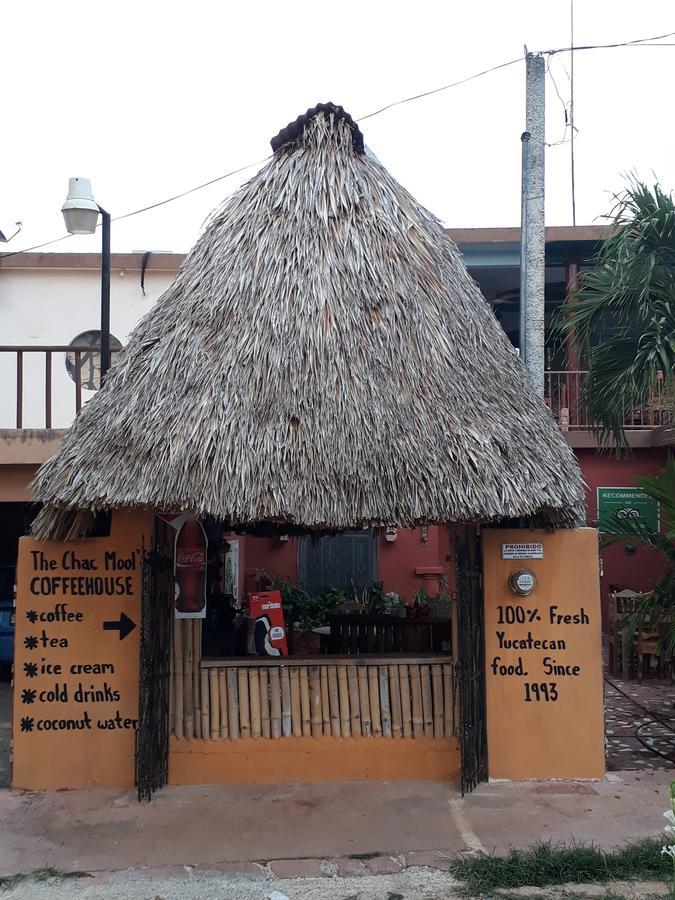 לינה וארוחת בוקר Santa Elena El Chac Mool מראה חיצוני תמונה